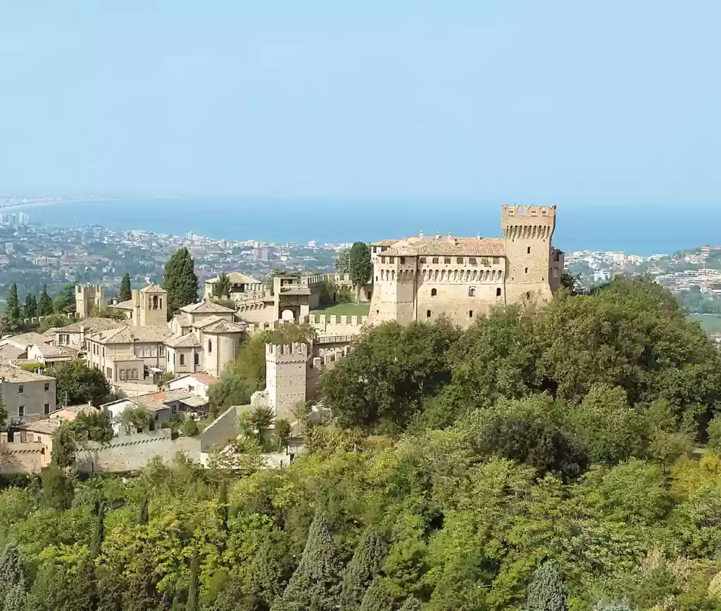 Gradara (Pesaro), il castello di Paolo e Francesca