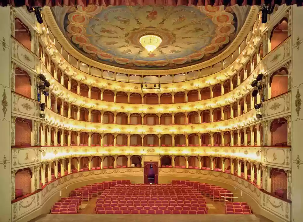 Pesaro. Teatro Rossini