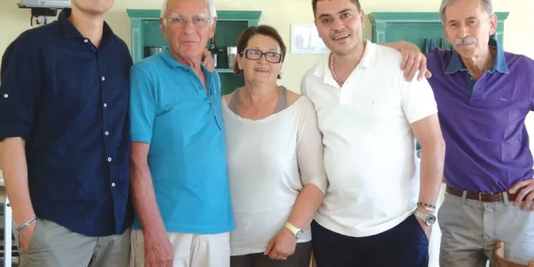 I Serafini alcuni anni fa. Egidio, secondo da sinistra