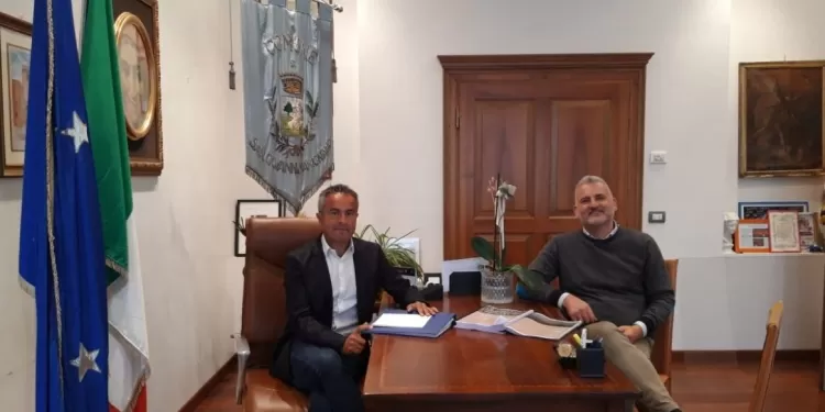 Il sindaco Daniele Morelli e Gianluca Marcheggiani