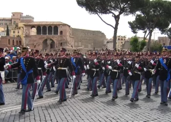 Cadetti dell' Accademia militare Modena alla sfilata 2 giugno