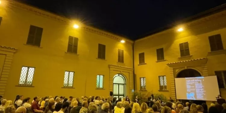 Cortile del palazzo Montani Antaldi