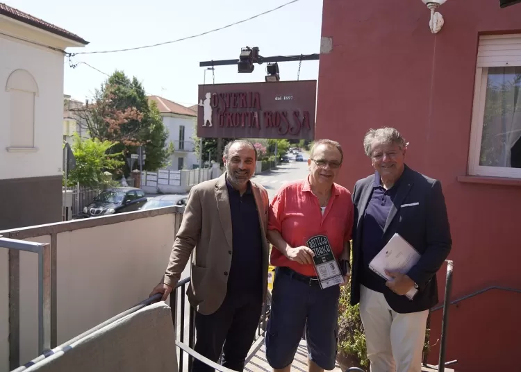 L'assessore Magrini - Tarcisio titolare - Gianni Indino