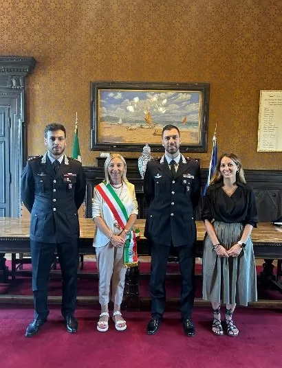 Da sinistra: capitano Rutigliano, sindaca Foronchi, comandante Lezzi, assessora Gabellini
