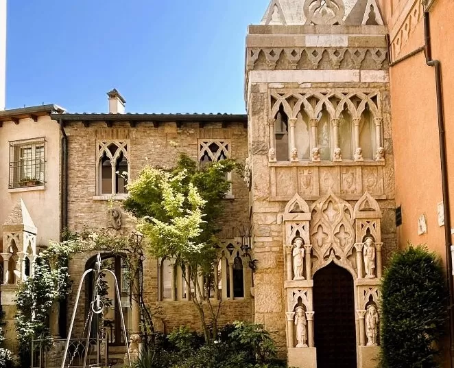 Rimini, cappella Petrangolini
