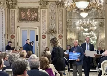 Luigi Rusconi ritira il premio