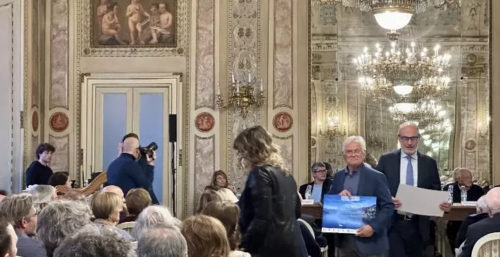Luigi Rusconi ritira il premio