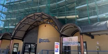 lavori al teatro della Regina