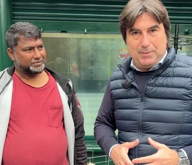 Il sindaco Biancani con Ullah