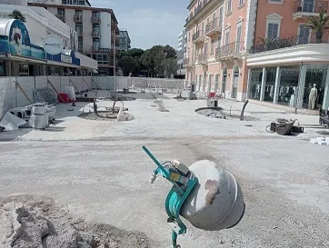 Viale Ceccarini, lavori a Pasqua