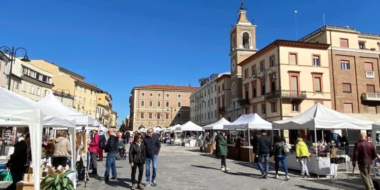 Rimini, piazza Tre Martiri
