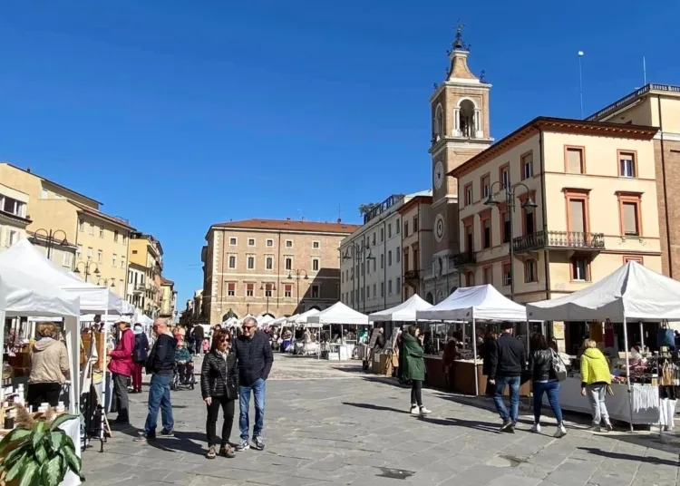 Rimini, piazza Tre Martiri