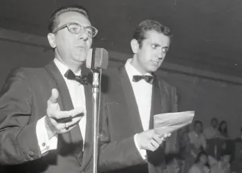 Gilberto Amati, a destra
