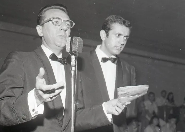 Gilberto Amati, a destra