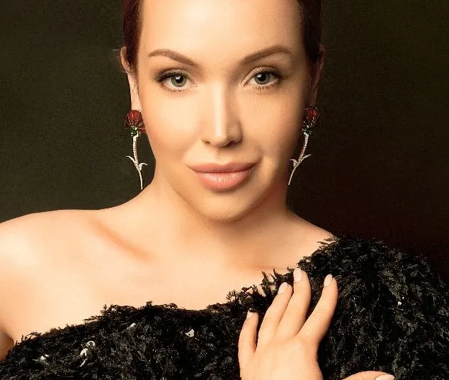 Vasilisa Berzhanskaya