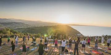 Yoga nell'oasi del San Bartolo