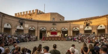 Mondaino, piazza Maggiore