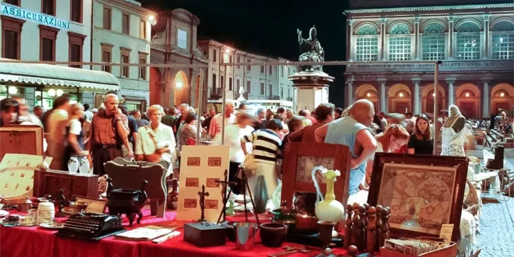 Rimini, piazza Cavour