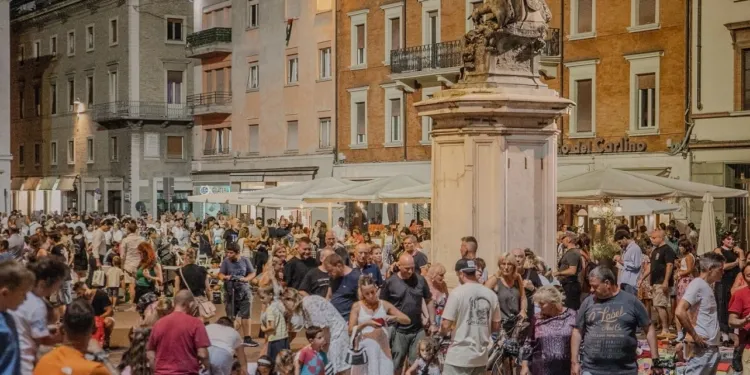 Rimini, piazza Cavour