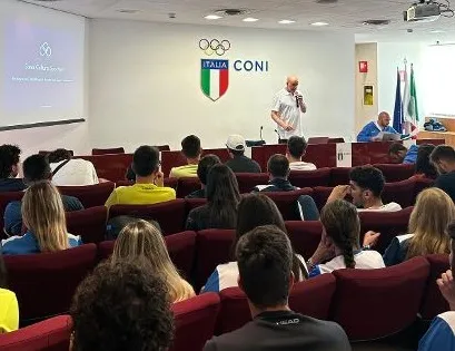 Fabrizio Serafini in conferenza