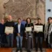 Da sinistra: Luca Ranocchi (Azienda Agricola Ranocchi), Silvano Leva (presidente dell’ente Parco naturale regionale del san bartolo), Christian Carbonari (coordinatore del progetto Bartolomeus), Maria Rosa Conti (assessore con delega all’ambiente del Comune di Pesaro), Samuele Micheli (cantiniere del IIS A. Cecchi), Zita De Scrilli (Azienda Agricola San Bartolo), Andrea Talevi (vice preside dell’IIS A. Cecchi)
