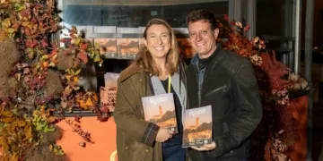 Federica Piersimoni con il magazine Spuma