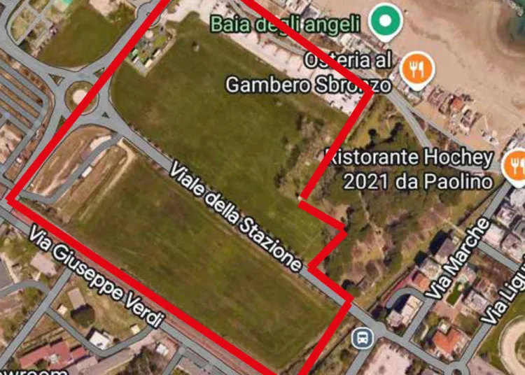 In rosso l'area andata all'asta