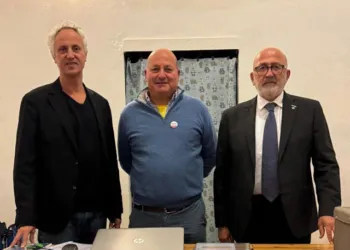 Stefano Levi al centro