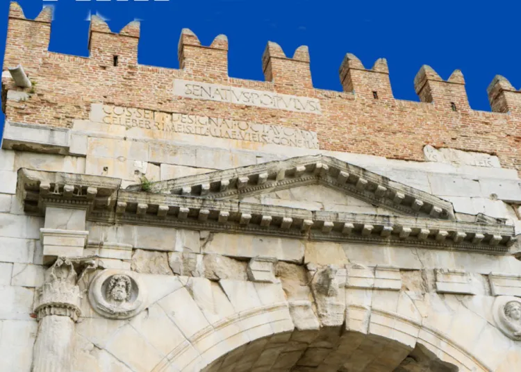 Rimini, arco di Augusto