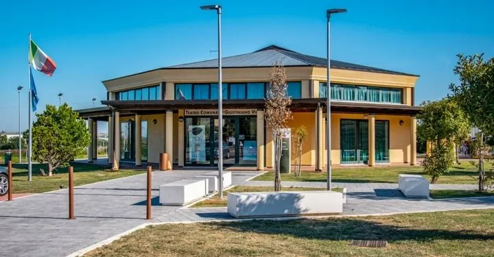 San Clemente, teatro Villa