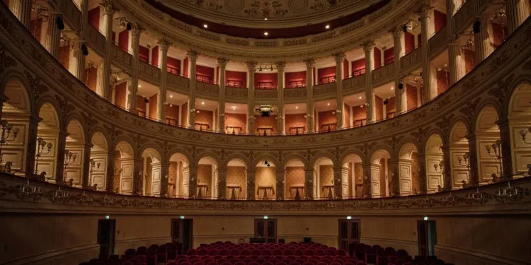 Rimini, Teatro Galli