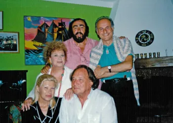 Angela Maria Girelli, Katyna Ranieri, Riz Ortolani, Luciano Pavarotti e Giorgio Girelli