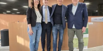 Da sinistra: Frisoni, Pari Sadegholvaad e Vagnini