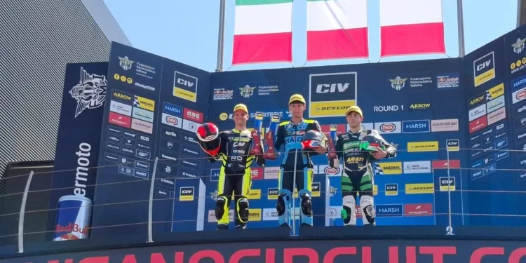 Emiliano Ercolani sul terzo gradino