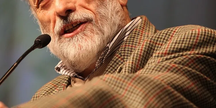 Carlo Petrini (Bra, 22 giugno 1949 – Bra, 21 maggio 2026)