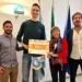 Yuri Romanò con gli amministratori