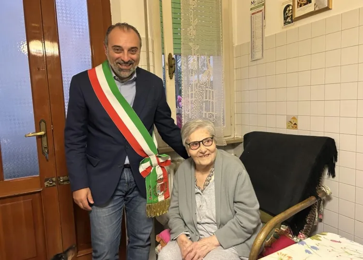 Olga Tamagnini con l'assessore Juri Magrini