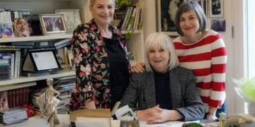 Riccarda Casadei con le figlie Lisa e Letizia