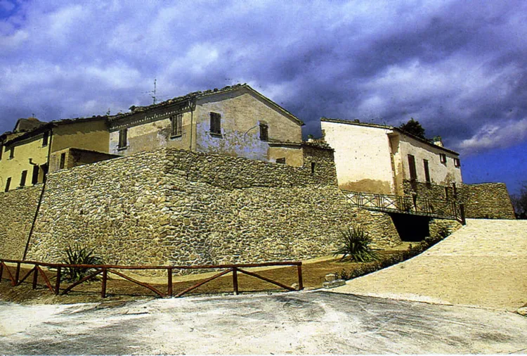 Albereto, il borgo